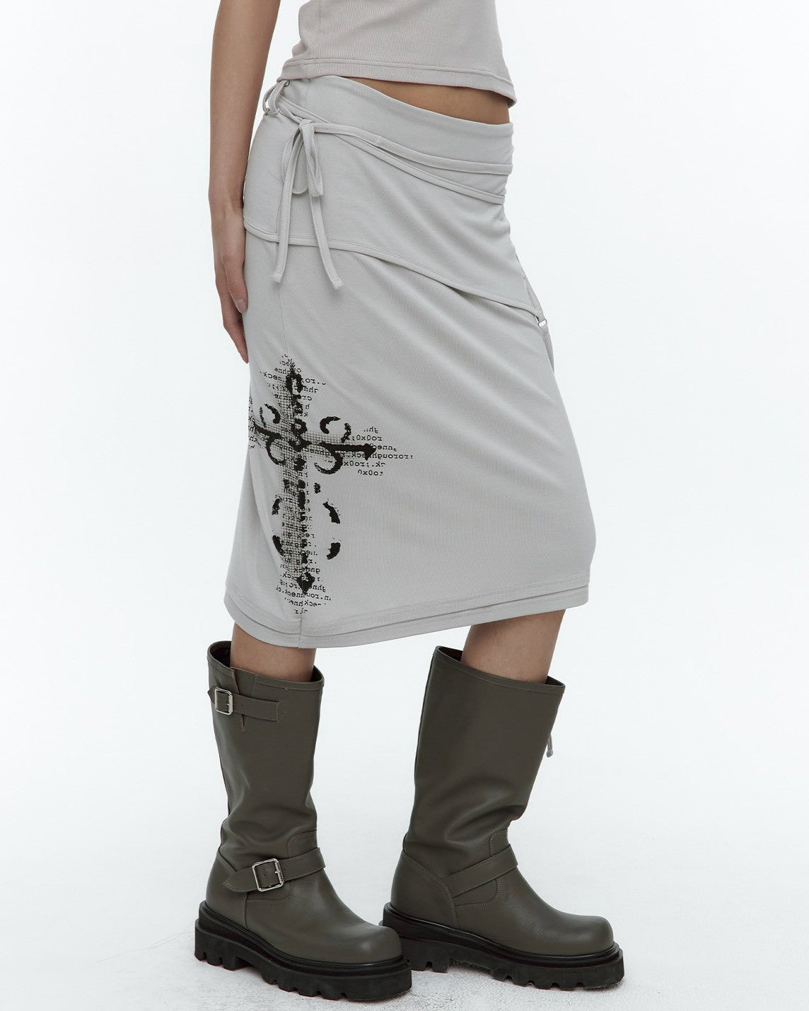 【ROUGHNECK】Asymmetric Panel Skirt