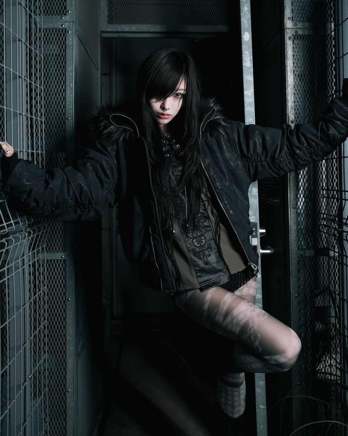 【DIG YOUR OWN GRAVE】SHIRRED FUR MA-1