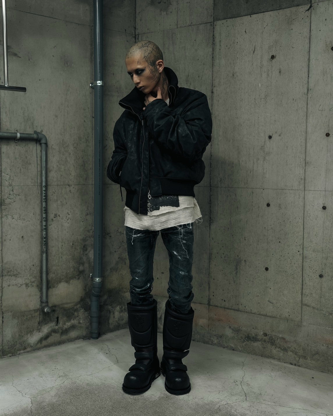 【DIG YOUR OWN GRAVE】SHIRRED FUR MA-1