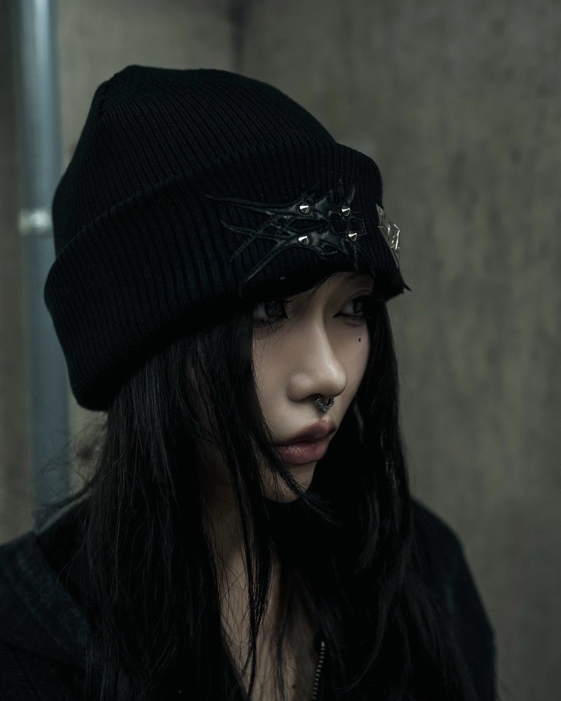 【DIG YOUR OWN GRAVE】SHADOW CREST BEANIE