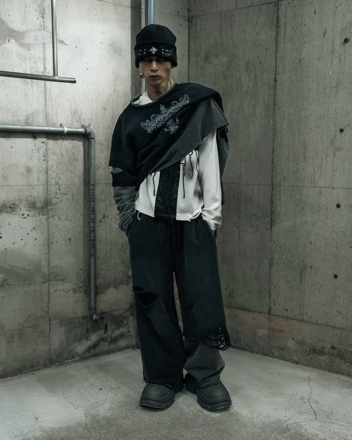 【DIG YOUR OWN GRAVE】TRIBAL CROSS LAYERED PANTS
