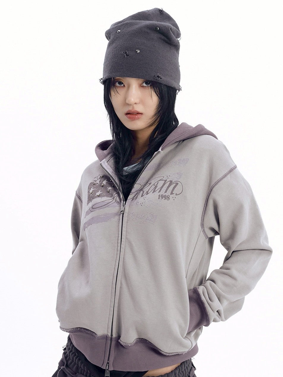 【AAKAM】Rhinestone Damaged Long Beanie