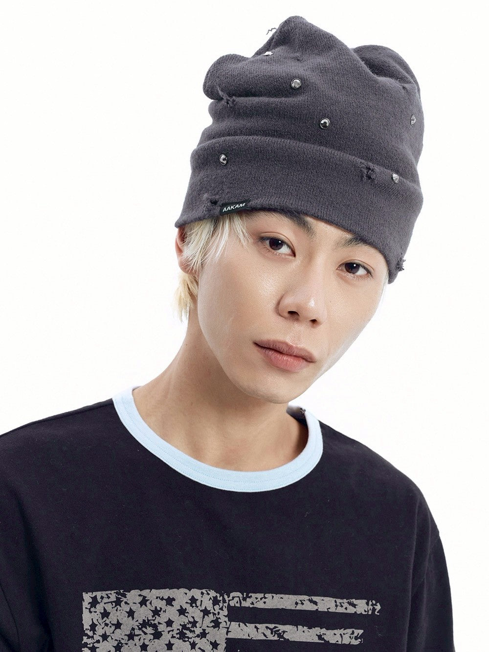 【AAKAM】Rhinestone Damaged Long Beanie