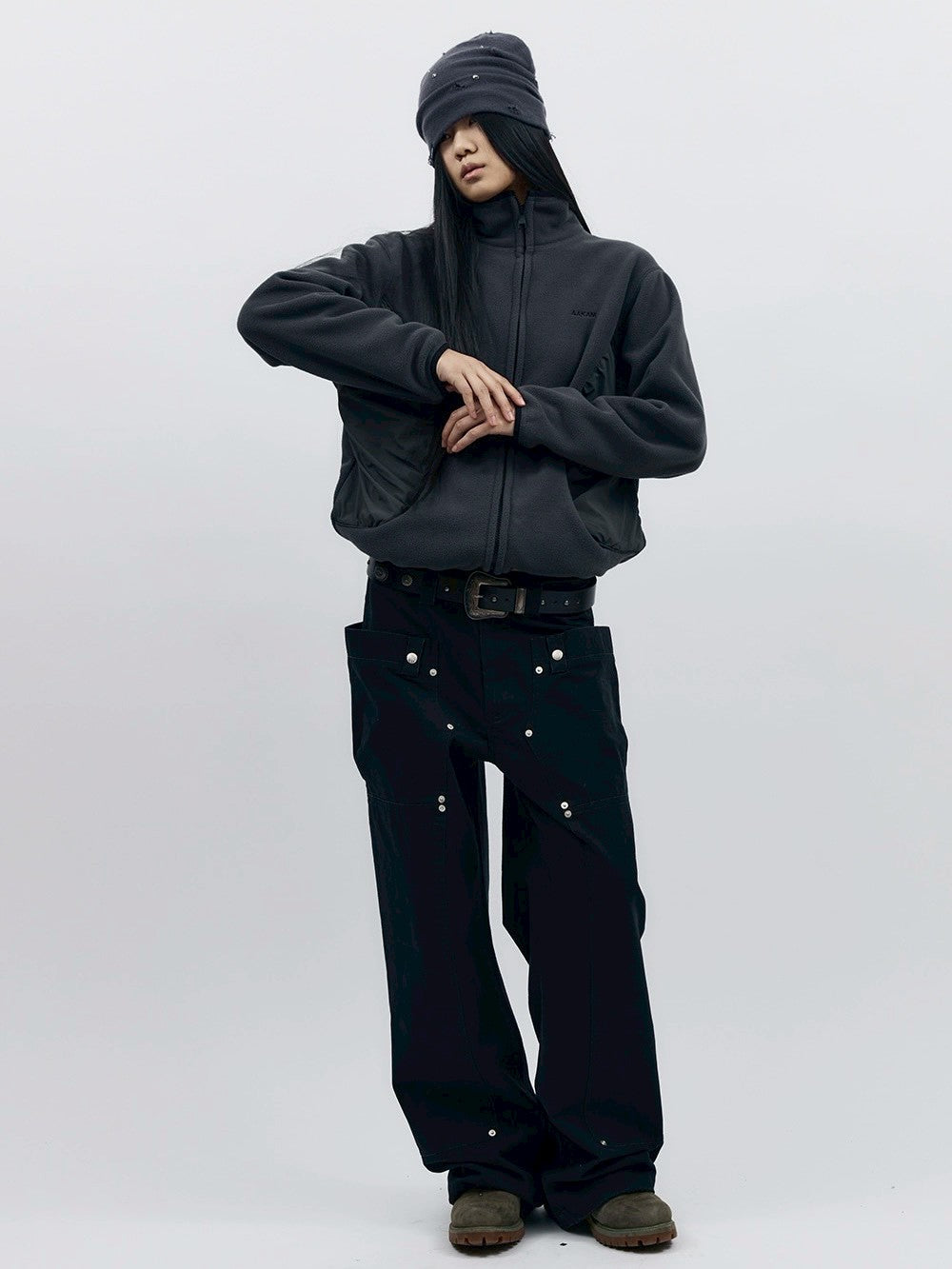 【AAKAM】Rhinestone Damaged Long Beanie