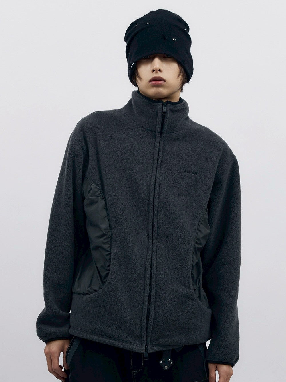 【AAKAM】Rhinestone Damaged Long Beanie