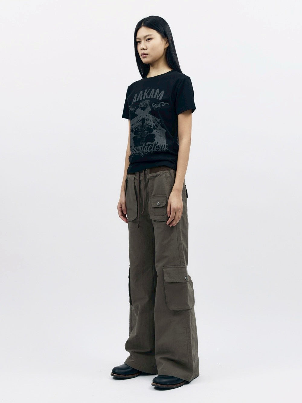 【AAKAM】Gun Lettering Half Top