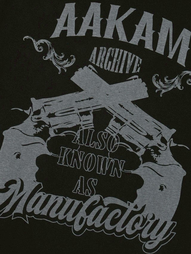 【AAKAM】Gun Lettering Half Top