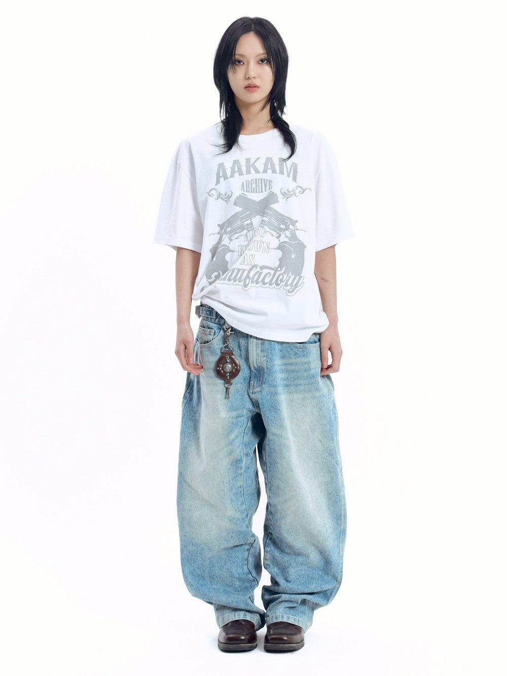 【AAKAM】Gun Lettering Half Top