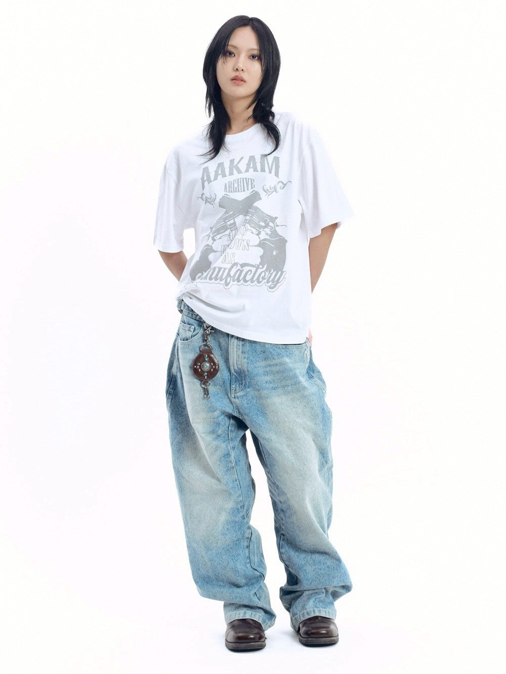 【AAKAM】Gun Lettering Half Top
