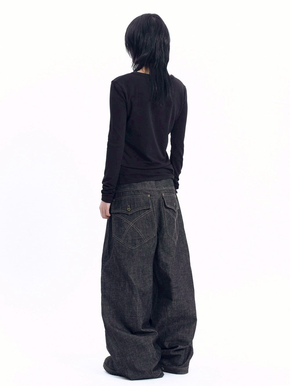 【AAKAM】Cross Patch Long Sleeve