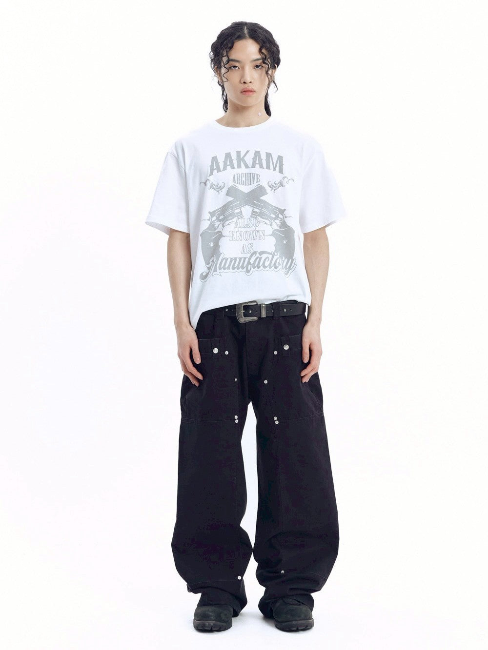 【AAKAM】Gun Lettering Half Top