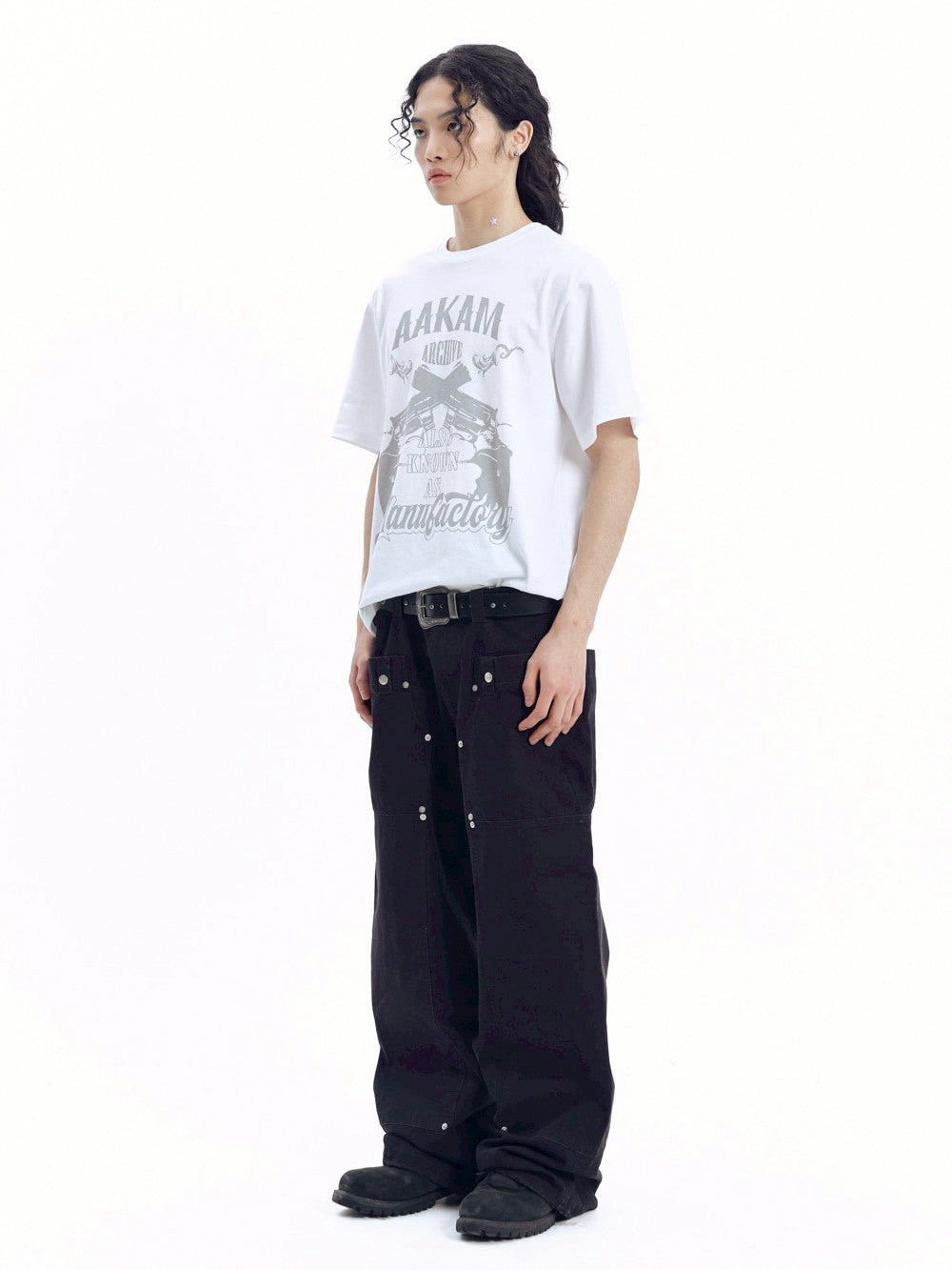 【AAKAM】Gun Lettering Half Top