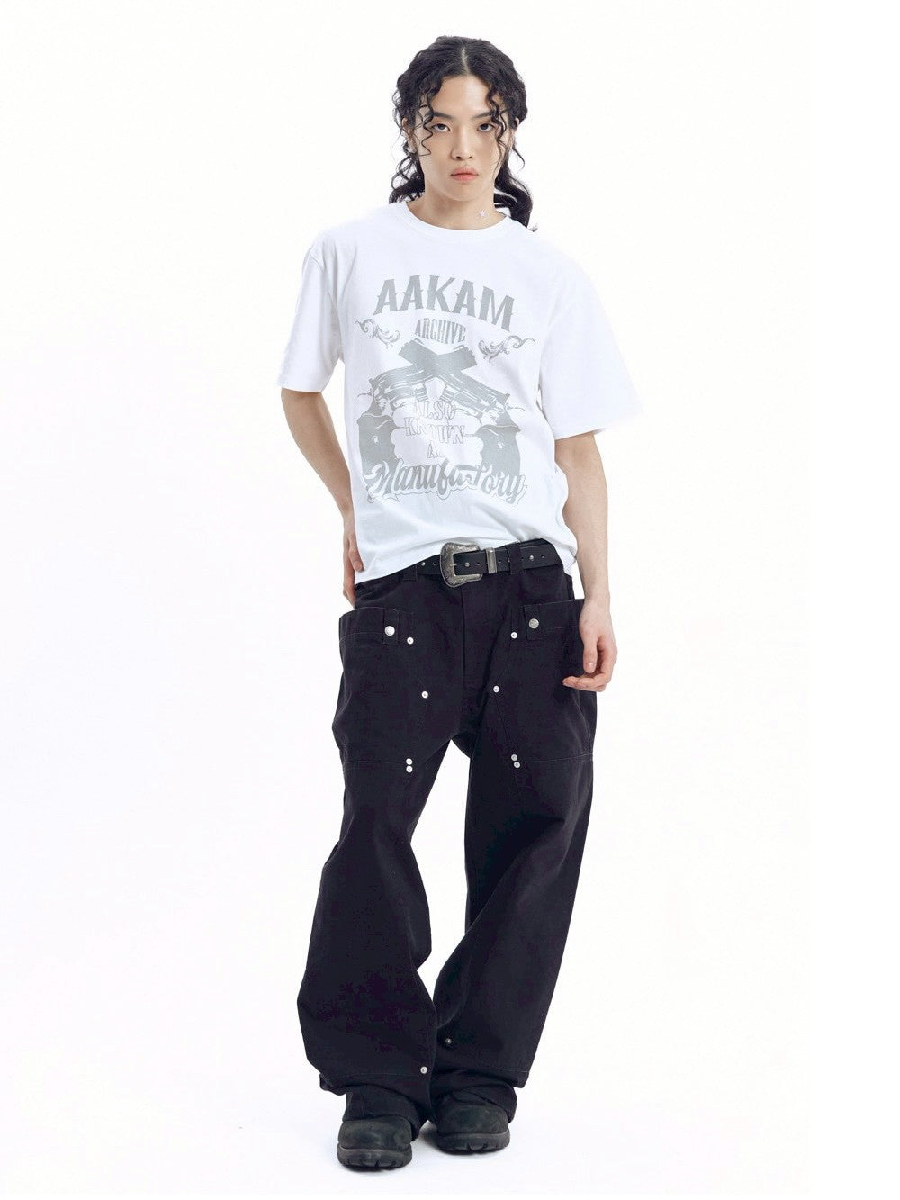 【AAKAM】Gun Lettering Half Top