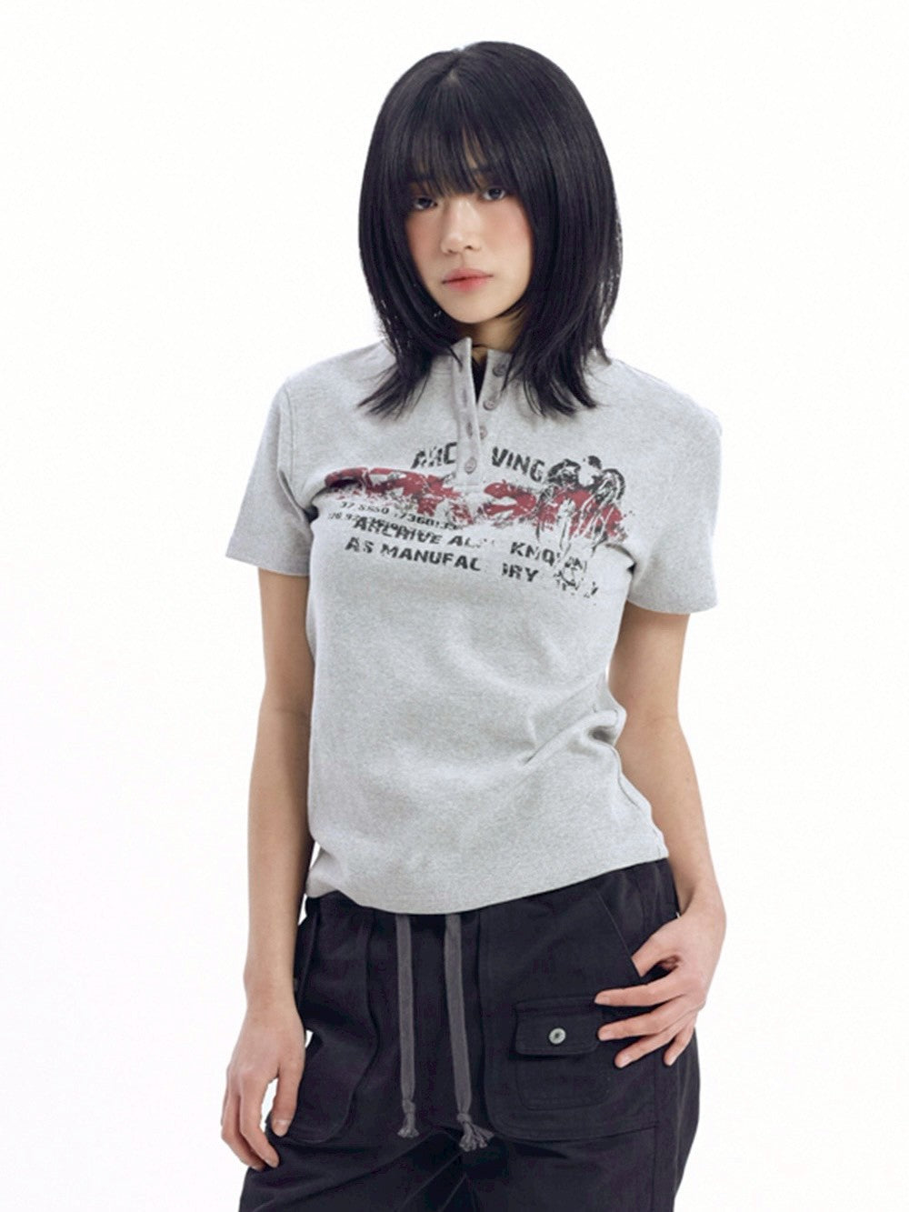 【AAKAM】Crack Henley Neck Half Top