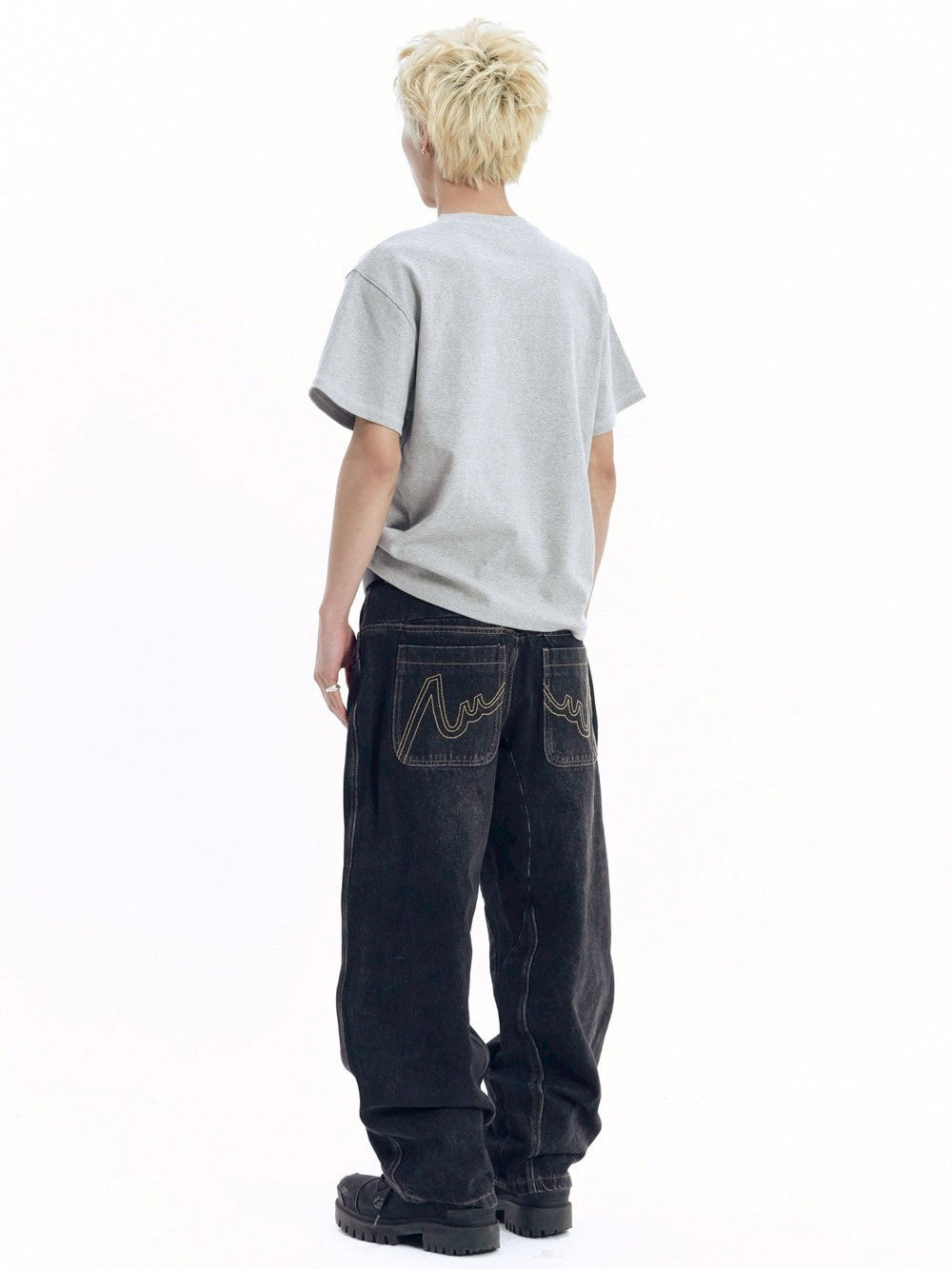 【AAKAM】Crack Henley Neck Half Top