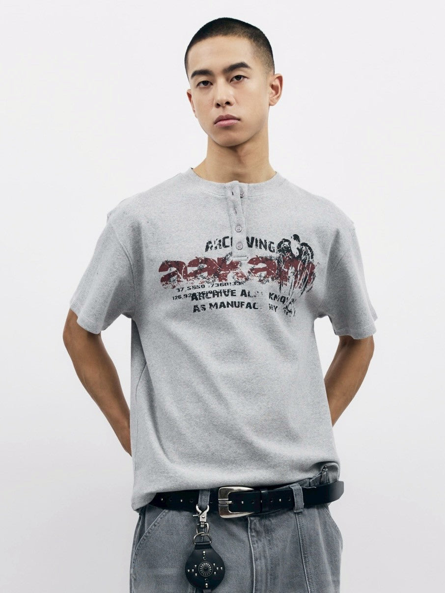 【AAKAM】Crack Henley Neck Half Top