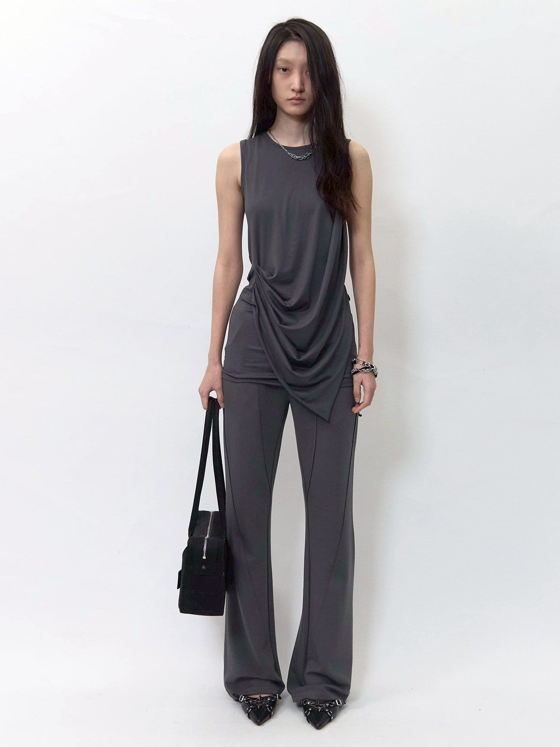 【BLR BLUER】Soft Draping Sleeveless