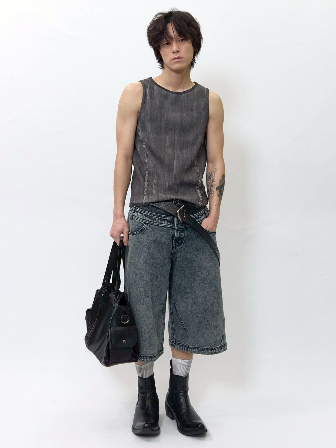 【BLR BLUER】Raw Cut Sleeveless