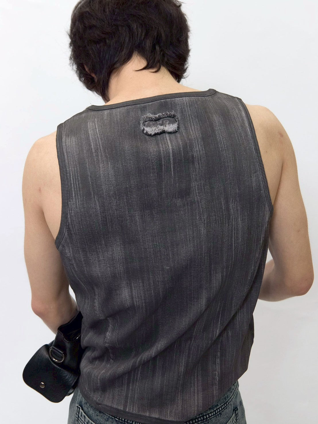 【BLR BLUER】Raw Cut Sleeveless