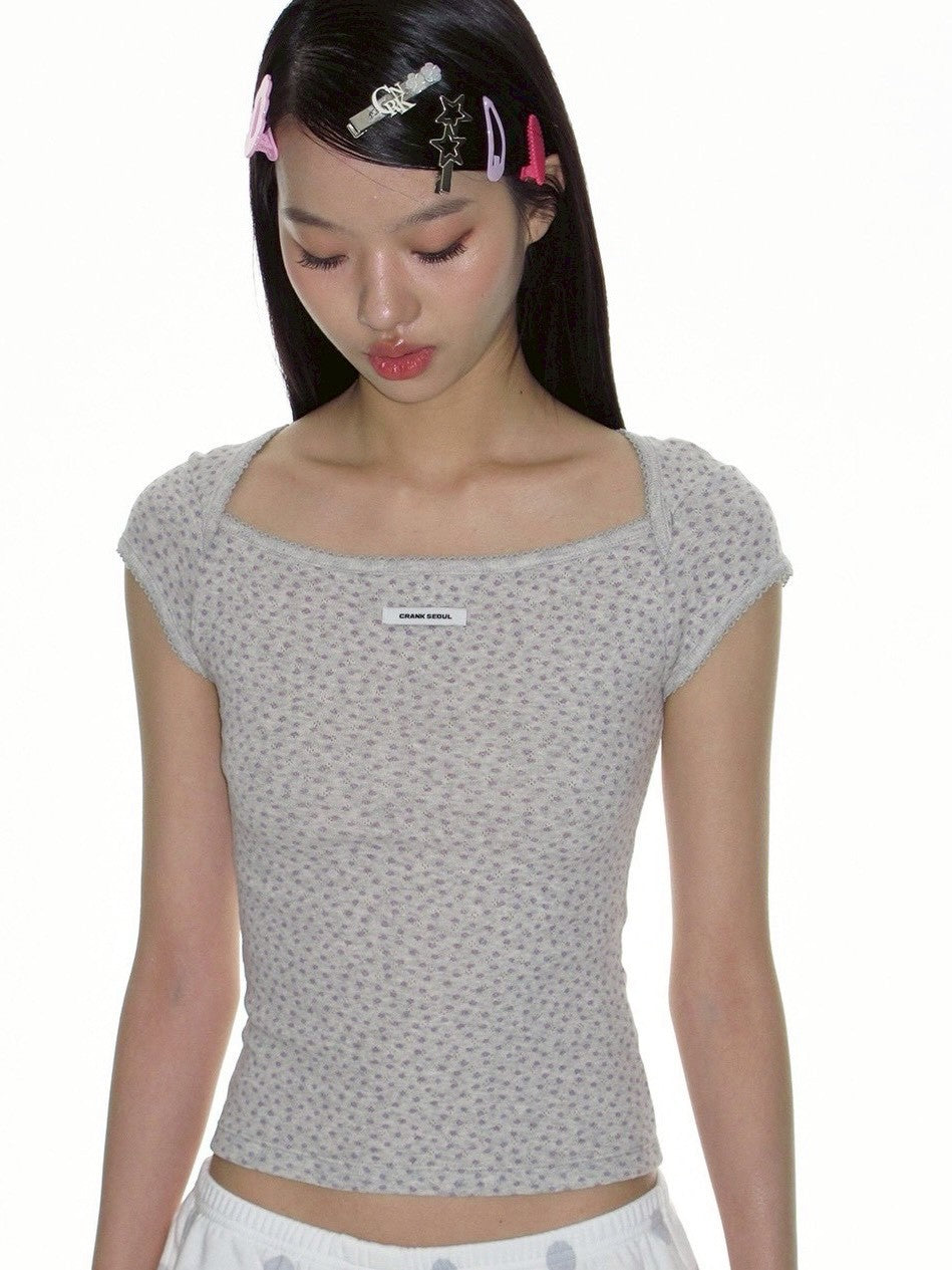 【CRANK】SCALLOPED FLORAL EYELET TOP