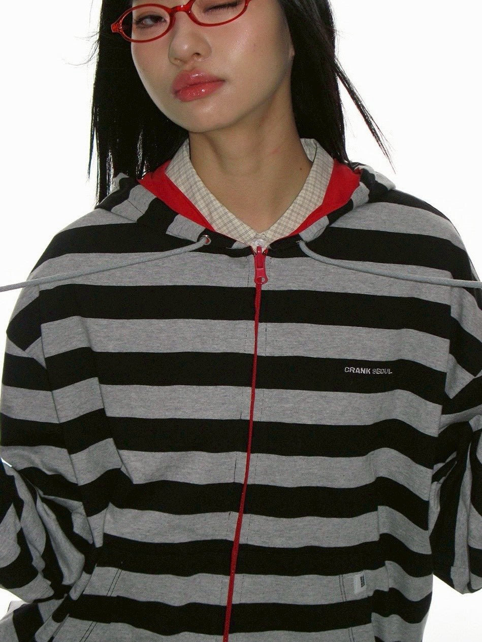 【CRANK】REVERSIBLE STRIPE HOODED WINDBREAKER