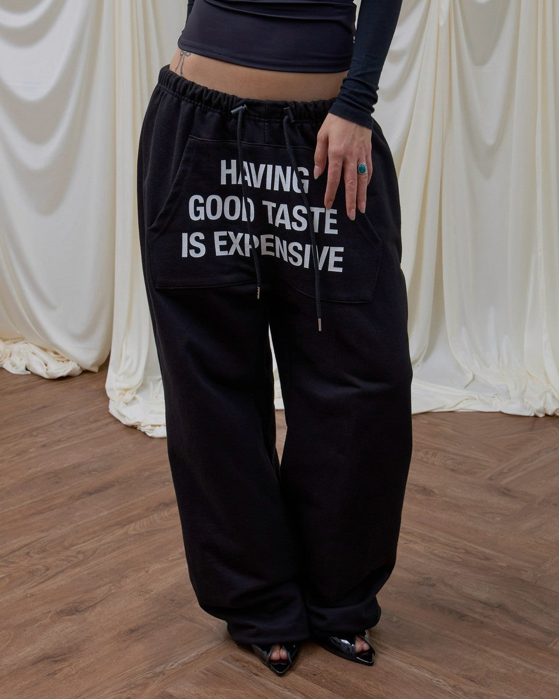 【EYEER】Pouch Pocket Sweatpants