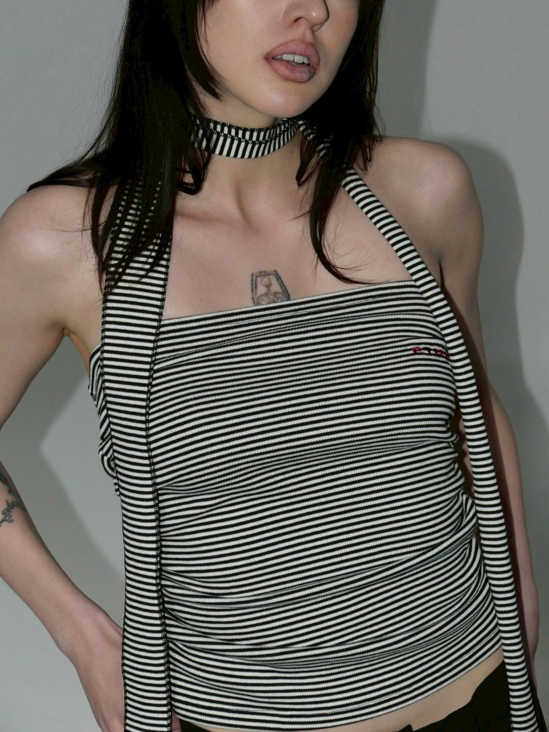 【EYEER】Basic Logo Stripe Tube Top