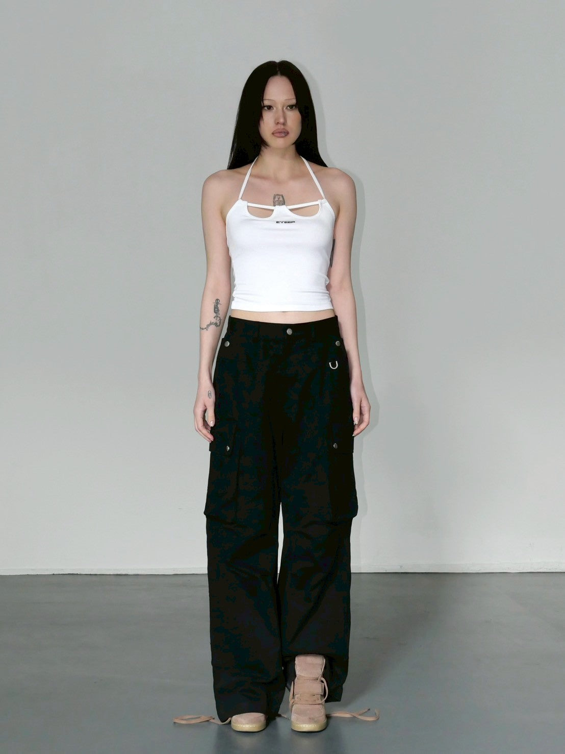 【EYEER】Front Cut-out String Top