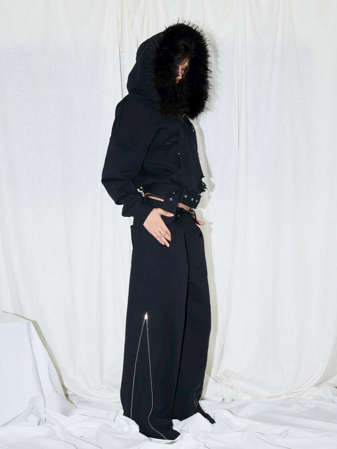 【EYEER】Belted Zip-up Sweatpants