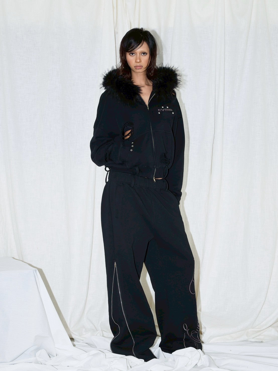 【EYEER】Belted Zip-up Sweatpants