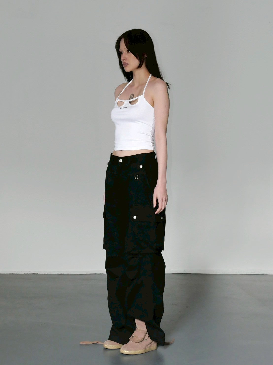 【EYEER】Front Cut-out String Top