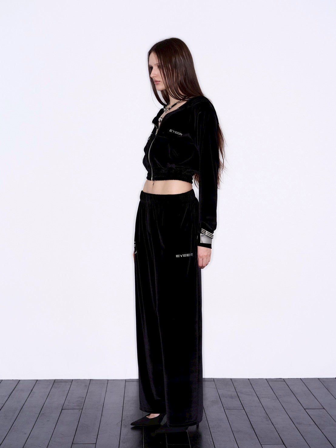 【EYEER】Hotfix Velvet 2way Jogger Pants