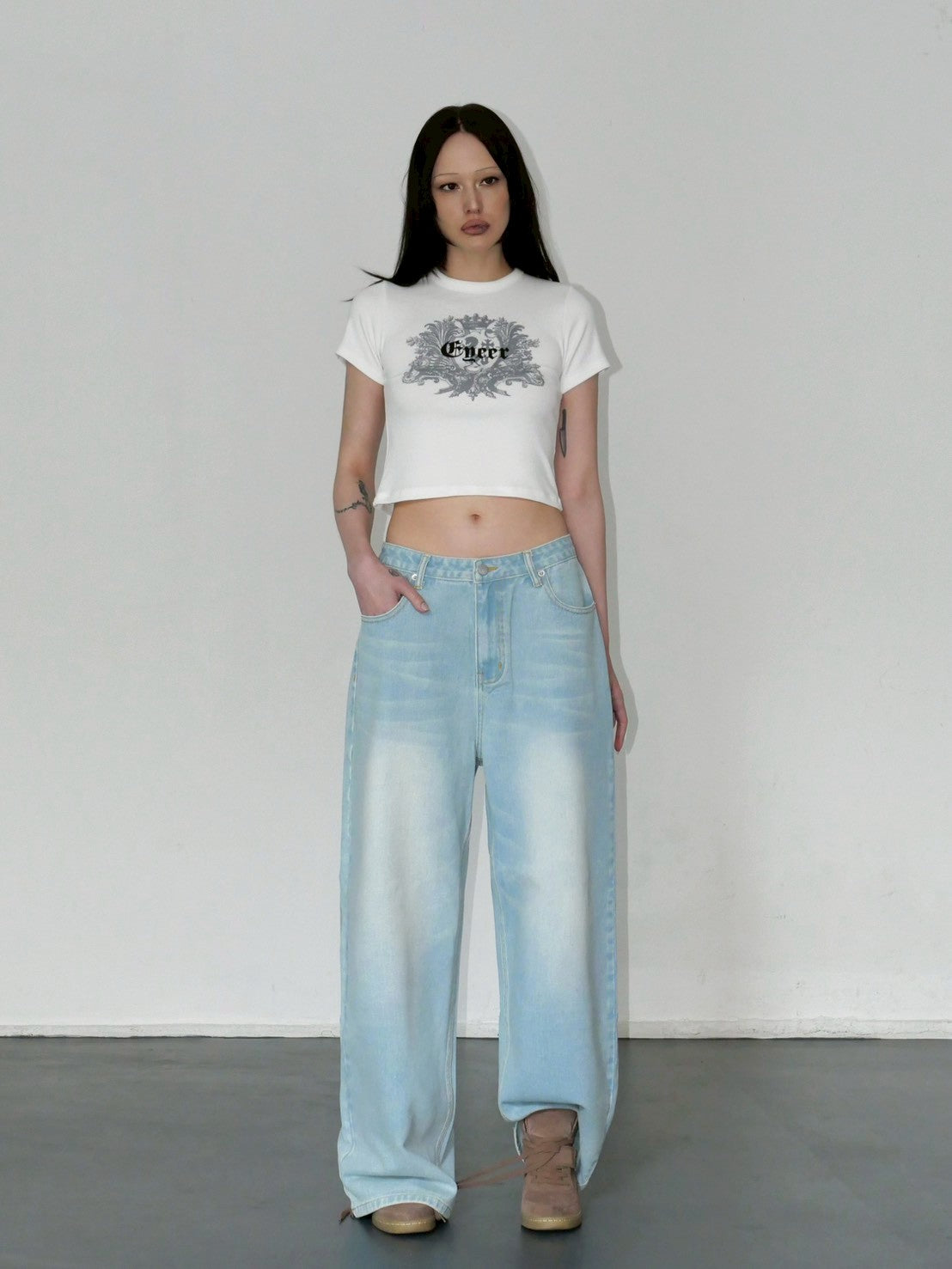 【EYEER】Classic Graphic Short Sleeve Top