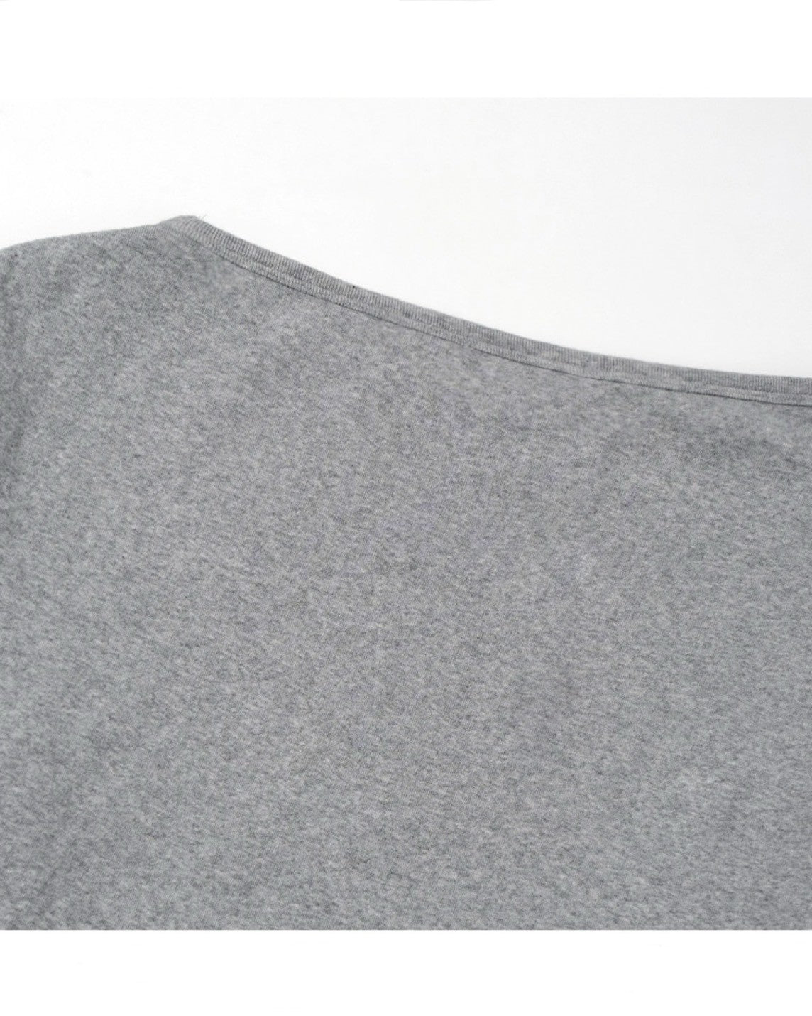 【FANCY CLUB】PIXEL CROSS ONE-SHOULDER SWEATSHIRT
