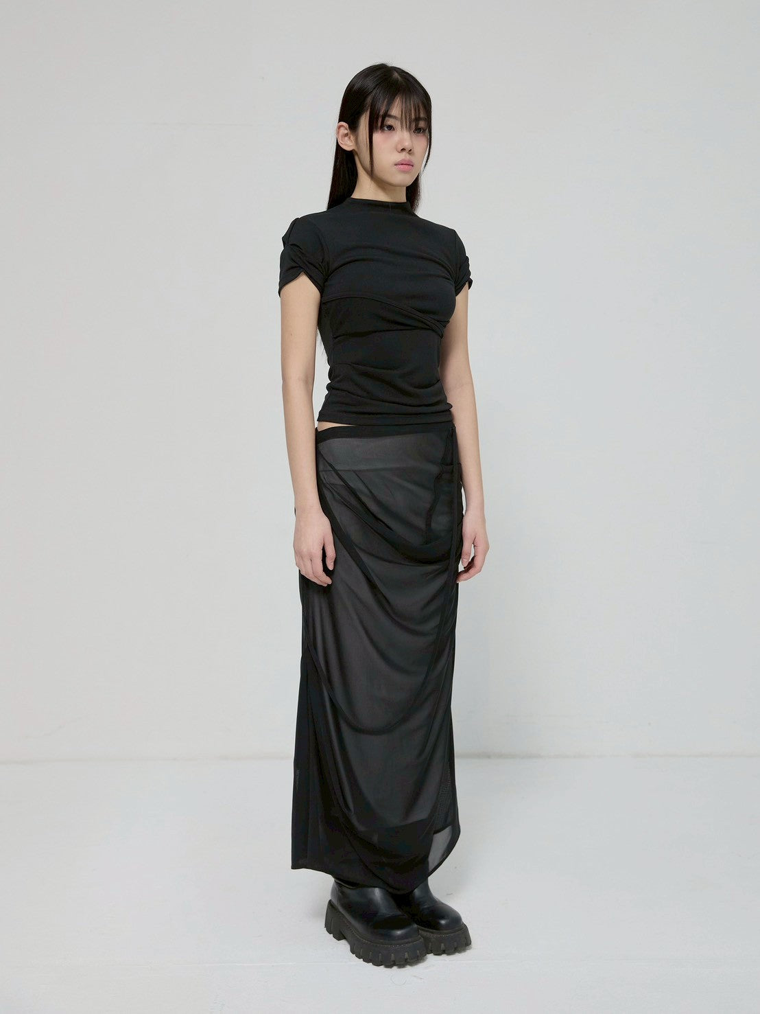 6/22 21:00発売【FLAREUP】Asymmetrical Draped Mock Neck T-Shirt