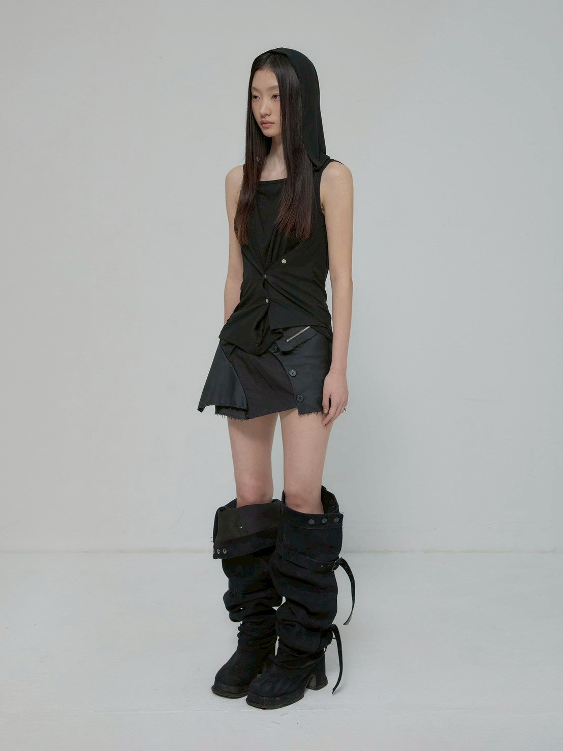 6/22 21:00発売【FLAREUP】Asymmetric Snap Hoodie