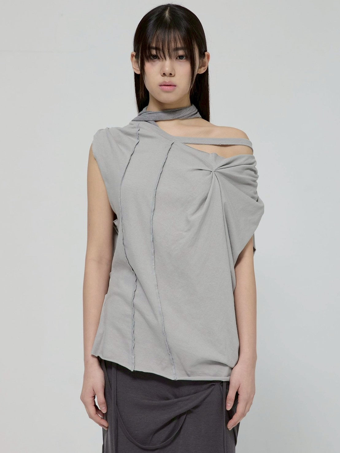 6/22 21:00発売【FLAREUP】Draped Scarf One-Shoulder Top