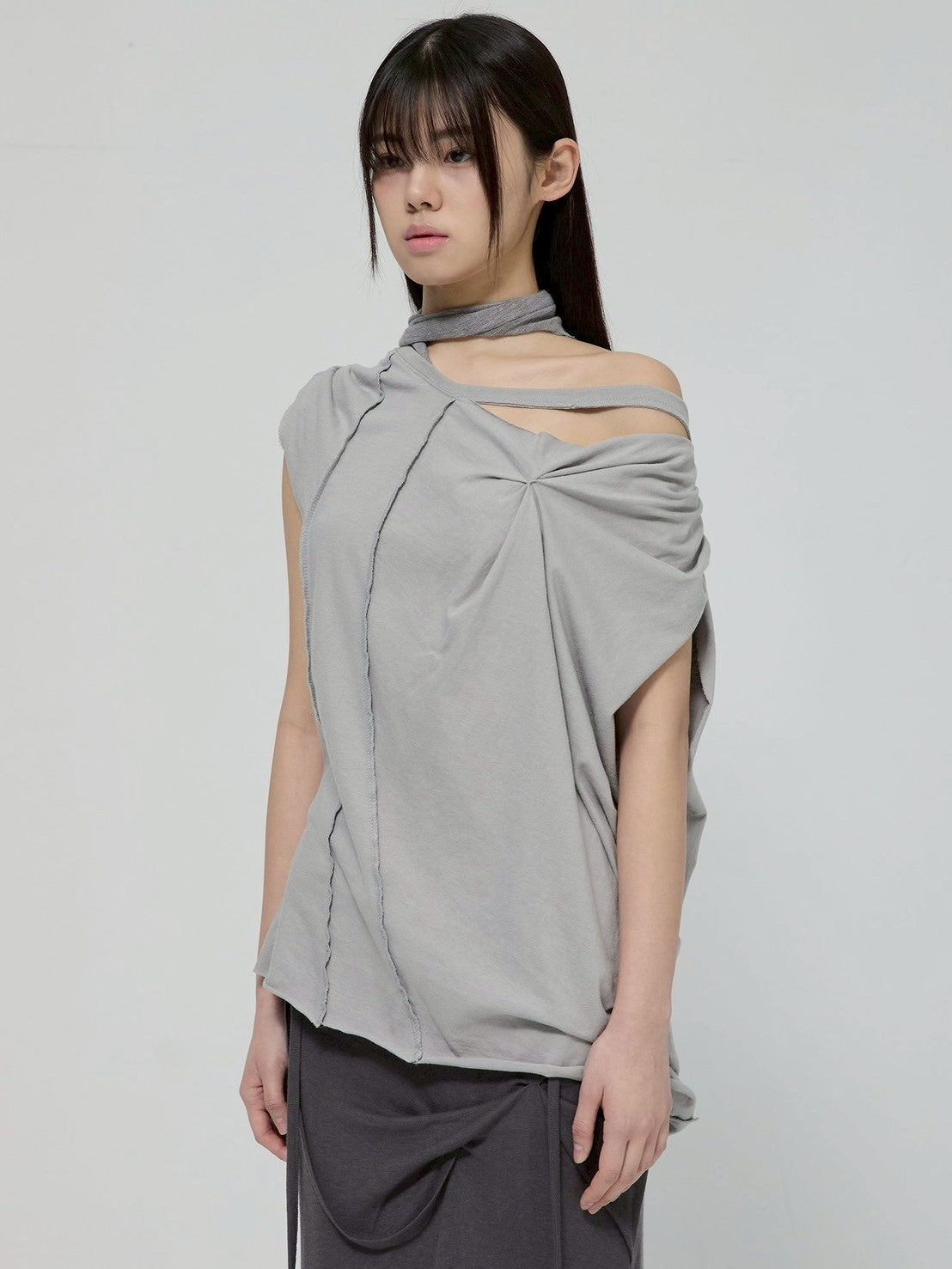 6/22 21:00発売【FLAREUP】Draped Scarf One-Shoulder Top