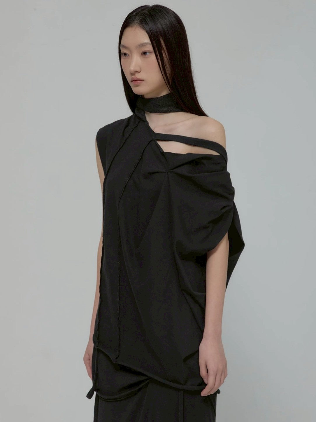 6/22 21:00発売【FLAREUP】Draped Scarf One-Shoulder Top