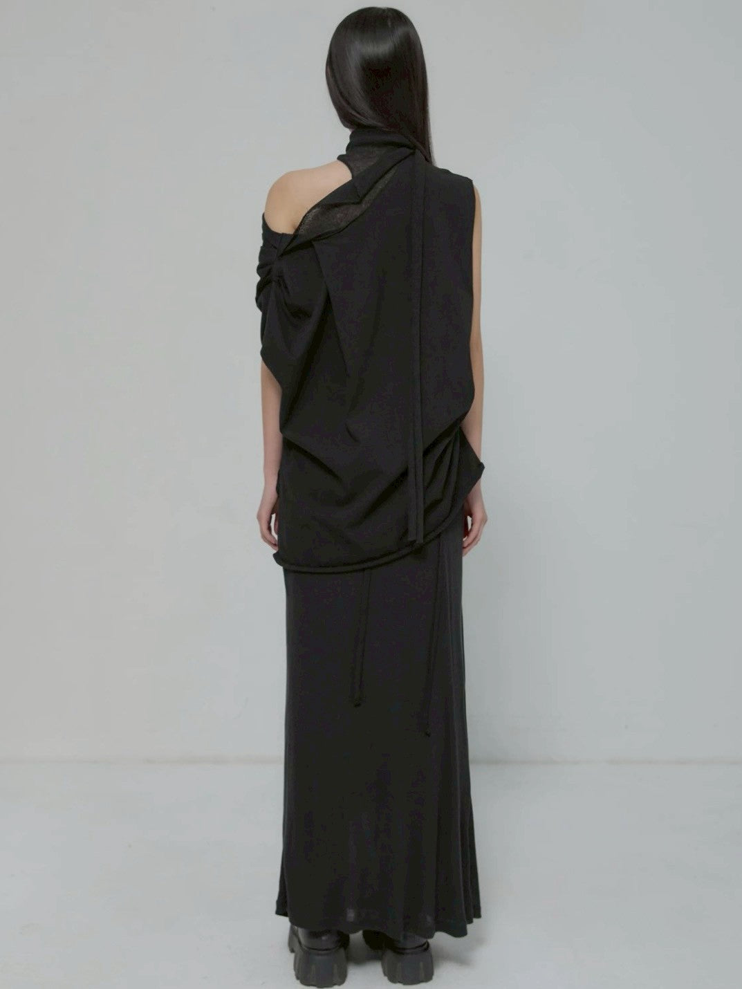 6/22 21:00発売【FLAREUP】Draped Scarf One-Shoulder Top