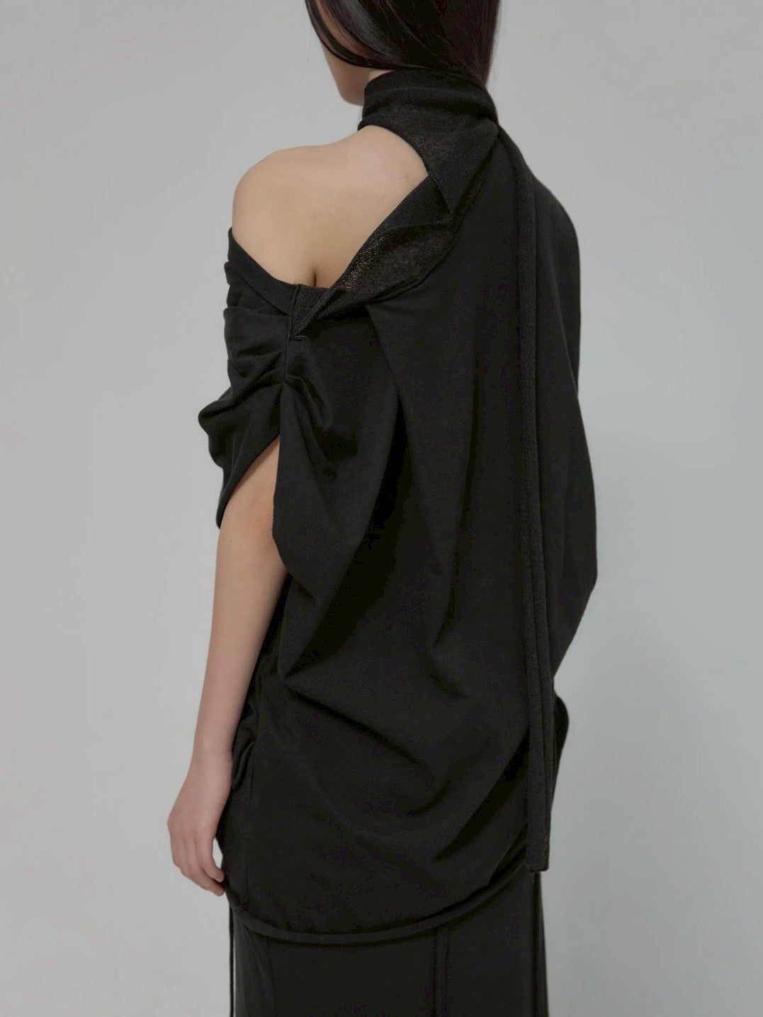 6/22 21:00発売【FLAREUP】Draped Scarf One-Shoulder Top