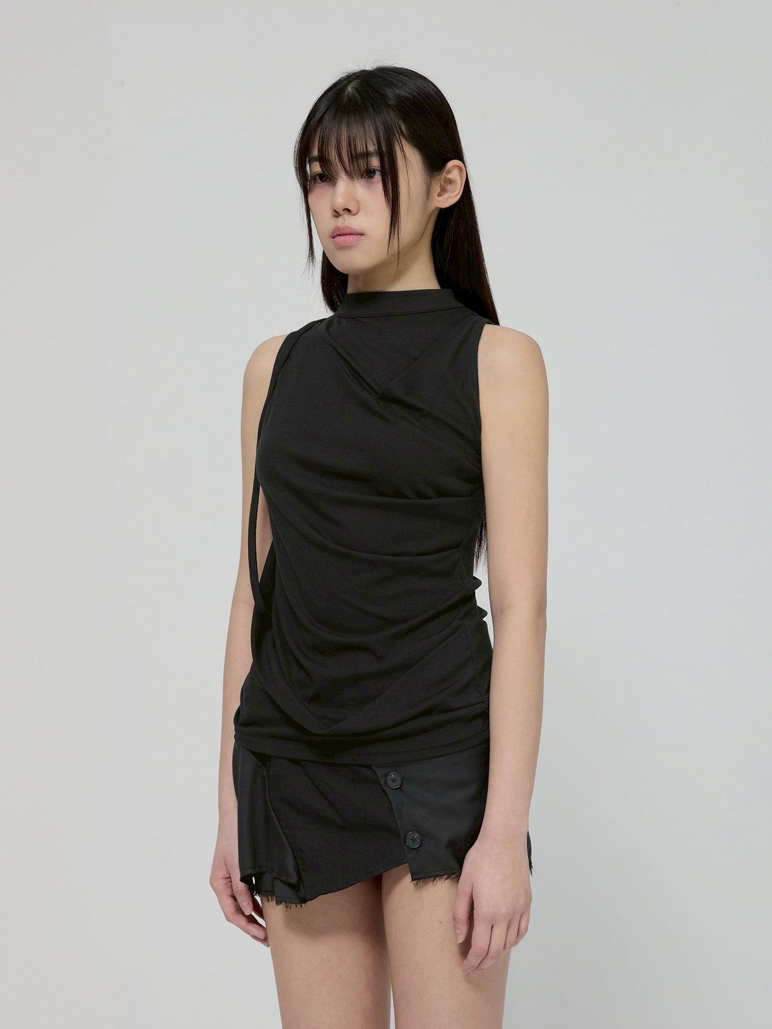 6/22 21:00発売【FLAREUP】Draped Sleeveless Top