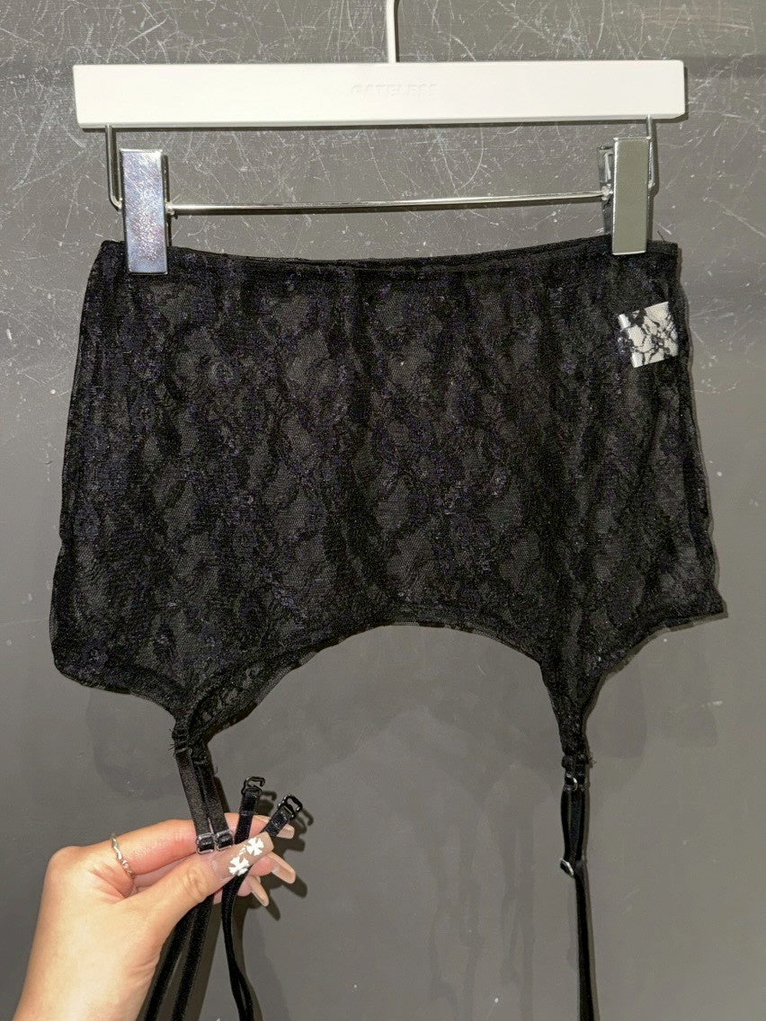 【GATELESS】GARTER LAYERED SKIRT