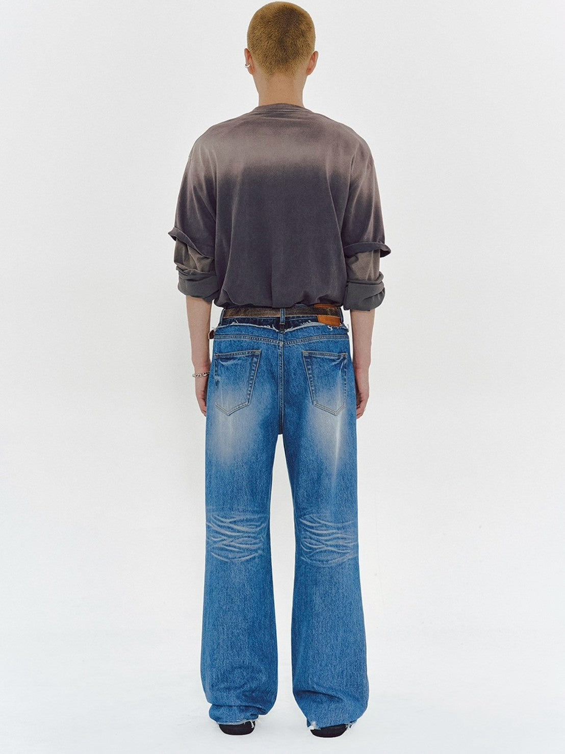 【MMIC】Off Jeans