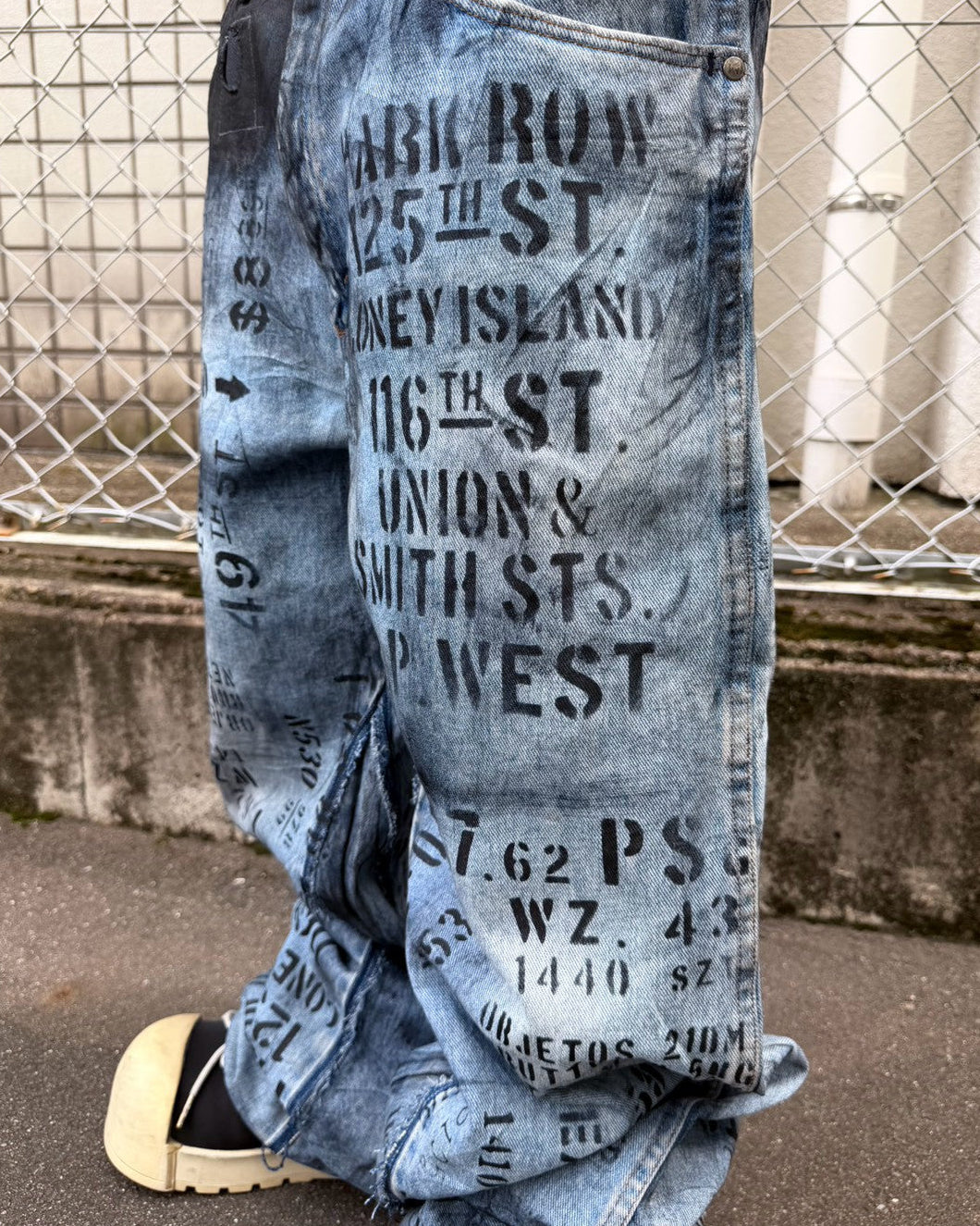 【mm:option】ERROR WORD DENIM PANTS