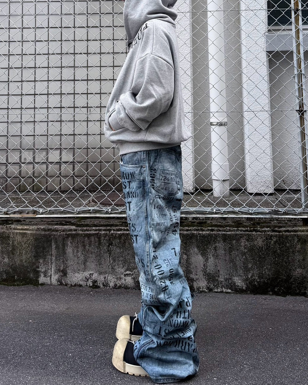 【mm:option】ERROR WORD DENIM PANTS
