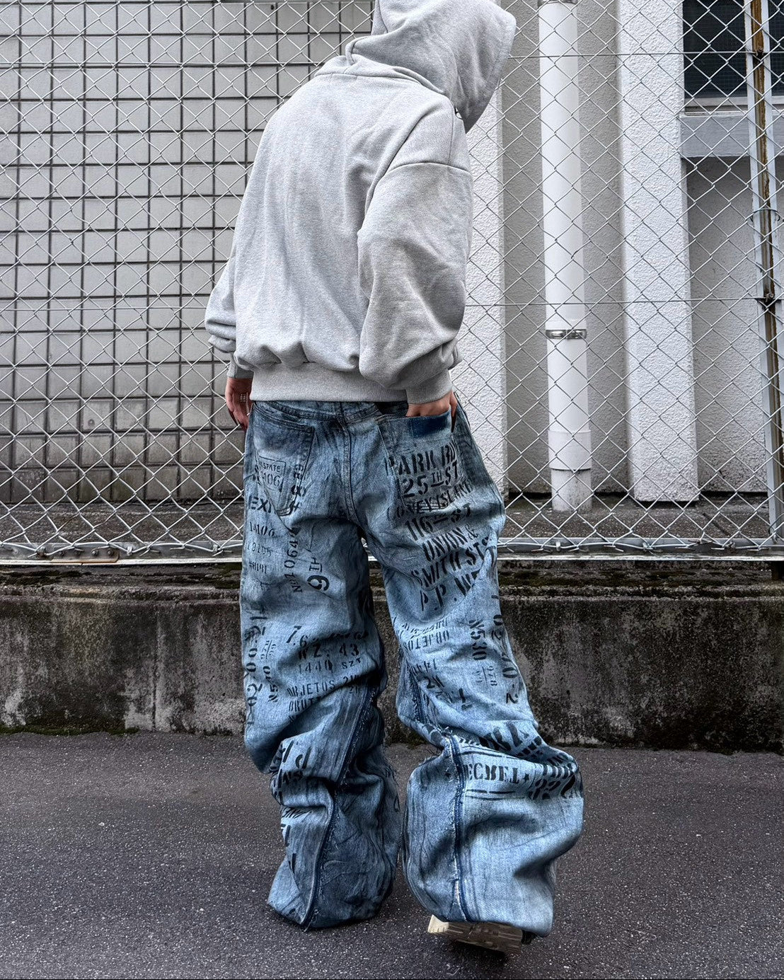 【mm:option】ERROR WORD DENIM PANTS