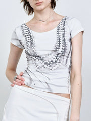 【NACHE】PEARL NECKLACE PRINTED T-SHIRT