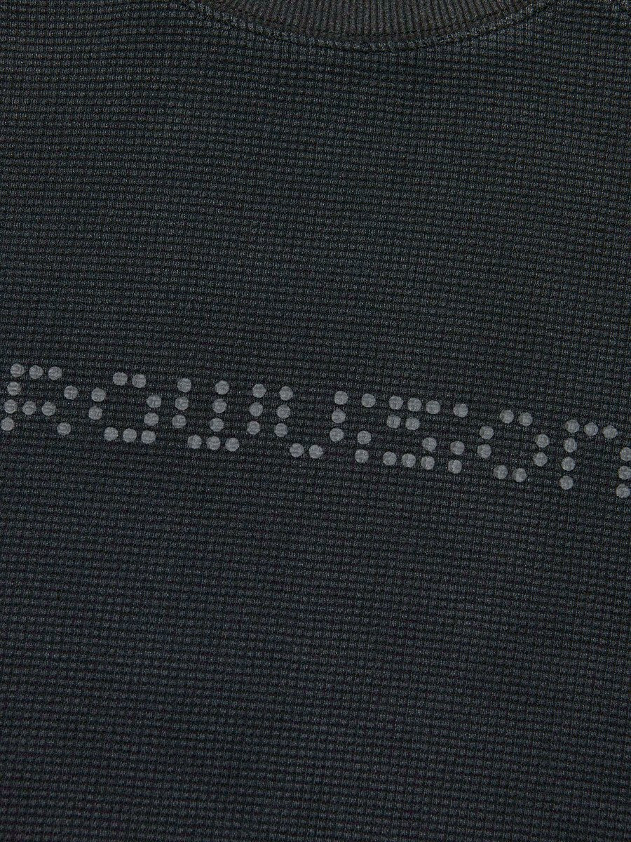 【NOMANUAL】DOT MATRIX TEXT WAFFLE LONG SLEEVE TEE