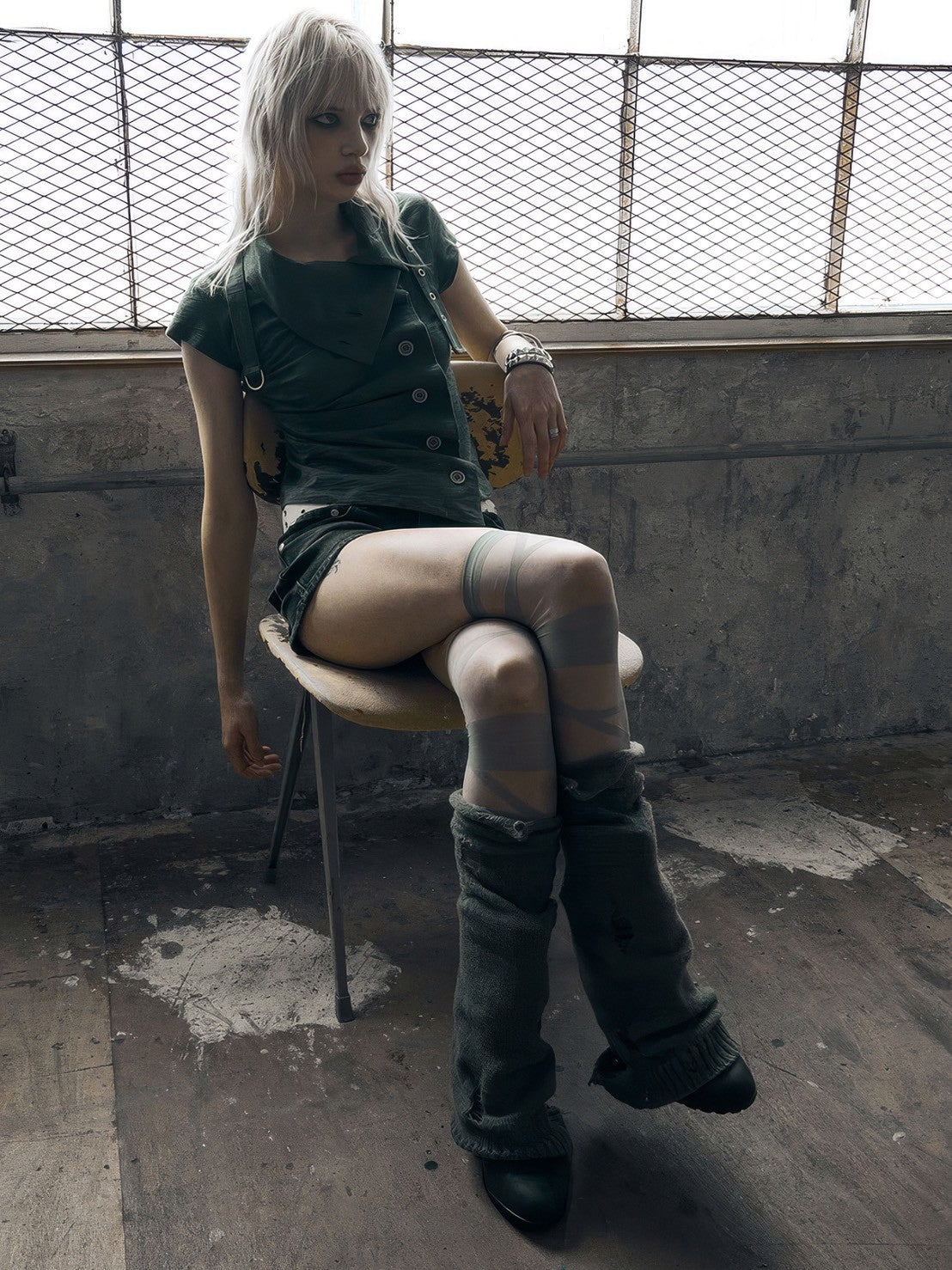 【NOT KNOWING】Drape Button Shirring Top